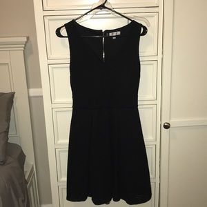 LITTLE BLACK DRESS 💃🏼